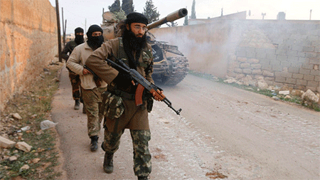 La coalición bombardea a Daesh en Siria en apoyo a los de Al Qaeda